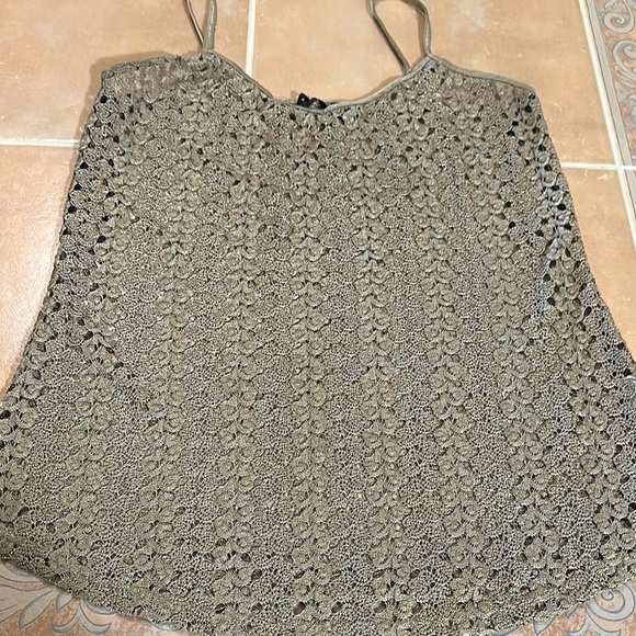 BKE Tops - EUC BKE Gray Crochet Sleeveless Camisole Top “BUCKLE” GREAT CONDITION